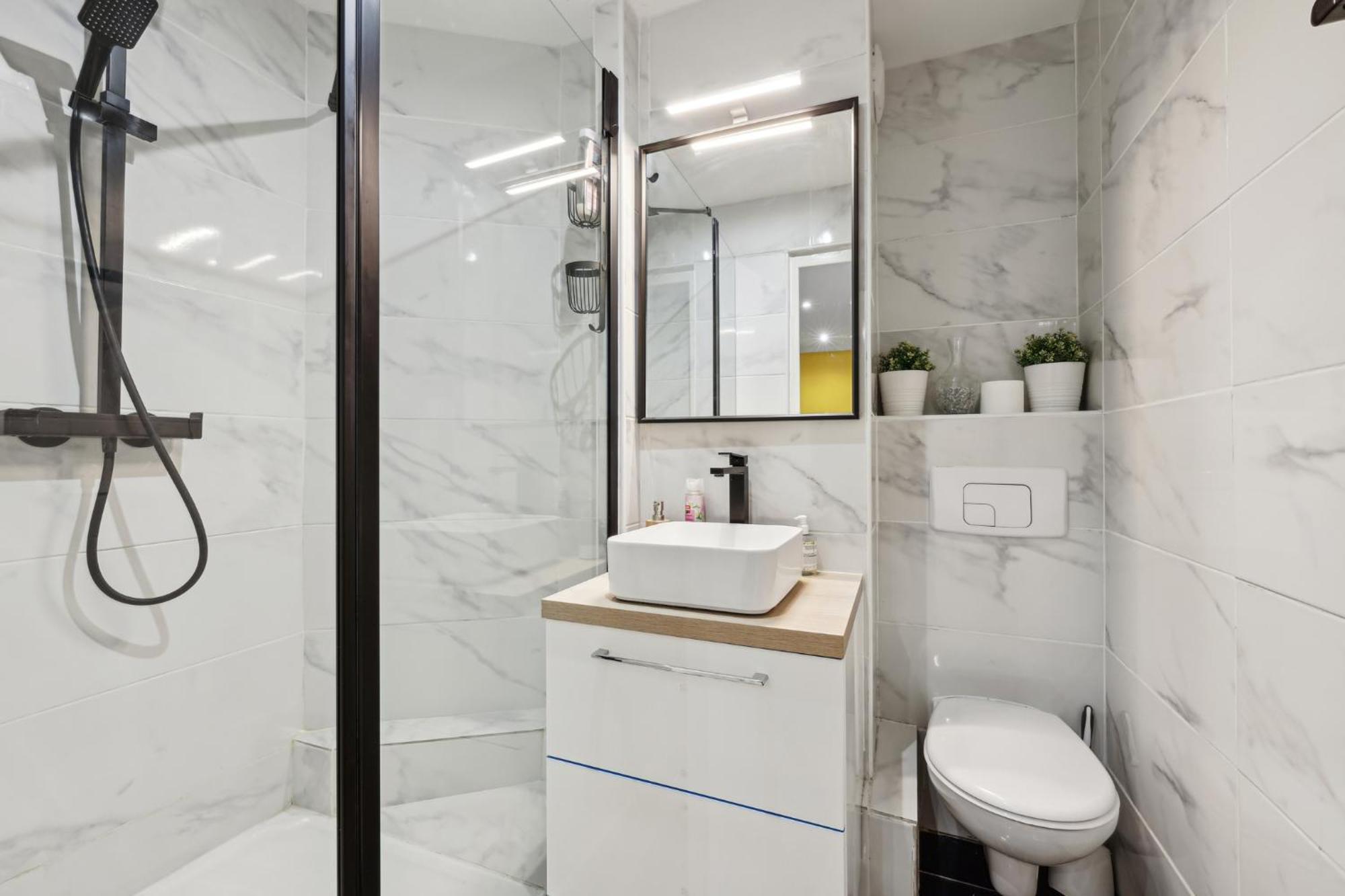 Grand F4 De 70M2 Pour 6 Personnes - Paris 12Eme Gare De Lyon, Orly Airport Daire Thiais Dış mekan fotoğraf